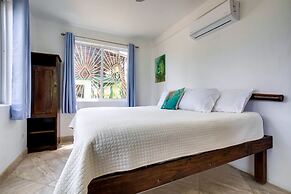 Driftwood Gardens Guesthouse