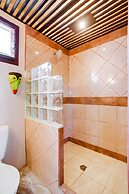 Driftwood Gardens Guesthouse