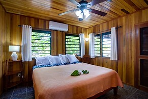 Driftwood Gardens Guesthouse