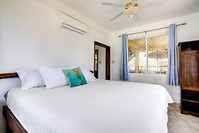 Driftwood Gardens Guesthouse