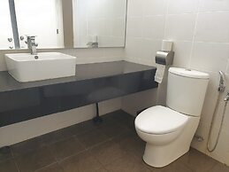 Fahrenheit88 by Sarah's Lodge