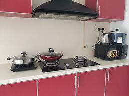 Fahrenheit88 by Sarah's Lodge