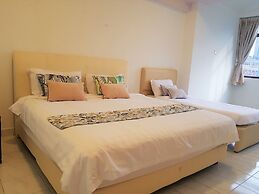 Fahrenheit88 by Sarah's Lodge