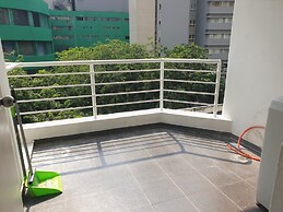 Fahrenheit88 by Sarah's Lodge