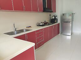 Fahrenheit88 by Sarah's Lodge