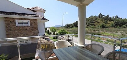 Villa BGA4 by JoyLettings