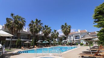 Villa BG12 by JoyLettings