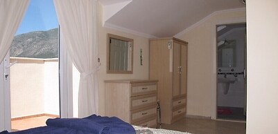 Villa TH18 by JoyLettings