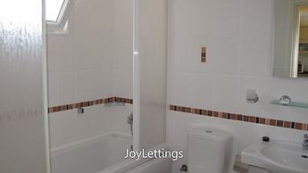 Villa TH10 by JoyLettings