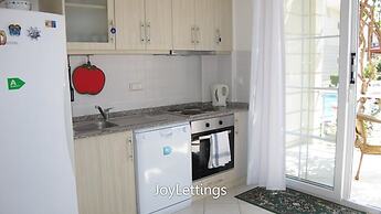 Villa CEB2 by JoyLettings