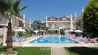 Villa CEB2 by JoyLettings
