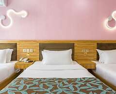 Floral Hotel The Heroes Farmyard Beijing