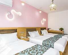 Floral Hotel The Heroes Farmyard Beijing