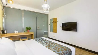 Floral Hotel The Heroes Farmyard Beijing