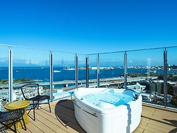 HOTEL SANSUI NAHA Ryukyu Onsen Naminoue-No-Yu