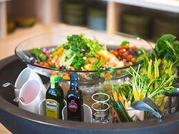 HOTEL SANSUI NAHA Ryukyu Onsen Naminoue-No-Yu