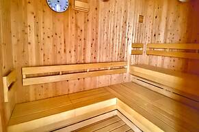 HOTEL SANSUI NAHA Ryukyu Onsen Naminoue-No-Yu