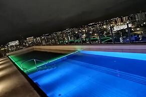 HOTEL SANSUI NAHA Ryukyu Onsen Naminoue-No-Yu