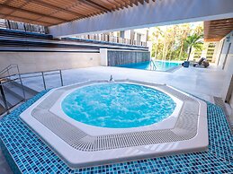 HOTEL SANSUI NAHA Ryukyu Onsen Naminoue-No-Yu