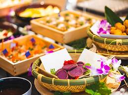 HOTEL SANSUI NAHA Ryukyu Onsen Naminoue-No-Yu