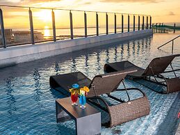 HOTEL SANSUI NAHA Ryukyu Onsen Naminoue-No-Yu