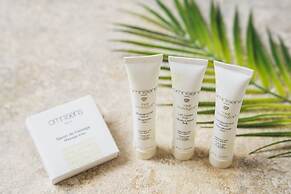 HOTEL SANSUI NAHA Ryukyu Onsen Naminoue-No-Yu