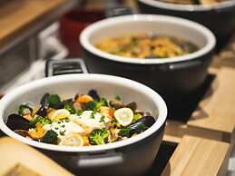 HOTEL SANSUI NAHA Ryukyu Onsen Naminoue-No-Yu