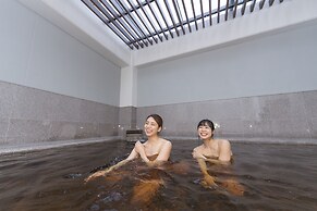 HOTEL SANSUI NAHA Ryukyu Onsen Naminoue-No-Yu