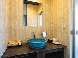 HOTEL SANSUI NAHA Ryukyu Onsen Naminoue-No-Yu