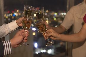 HOTEL SANSUI NAHA Ryukyu Onsen Naminoue-No-Yu