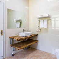 Floral Hotel He Ping He Yuan Jixian