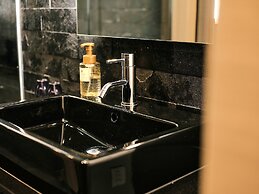 Tsumugi Tojihigashimonmae