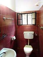 Miryam Village Inn Safari Lodge