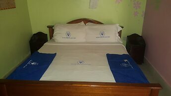 Miryam Village Inn Safari Lodge