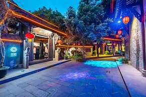 Floral Hotel The Upper House Pingle