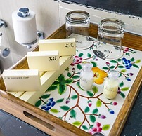 Floral Hotel The Upper House Pingle