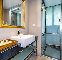 Floral Hotel The Upper House Pingle