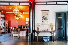 Floral Hotel The Upper House Pingle