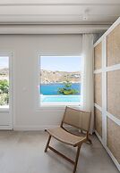 Etesians Suites & Villas