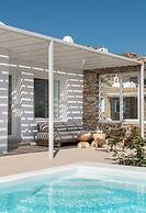 Etesians Suites & Villas