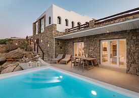 Etesians Suites & Villas
