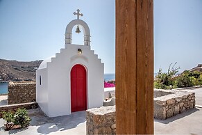 Etesians Suites & Villas