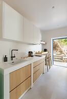 Etesians Suites & Villas