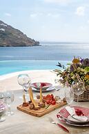 Etesians Suites & Villas