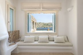 Etesians Suites & Villas