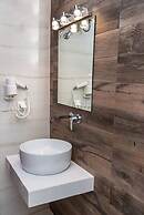 Etesians Suites & Villas