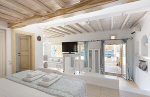 Etesians Suites & Villas