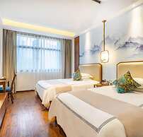 Floral Hotel Sheng Poman Courtyard