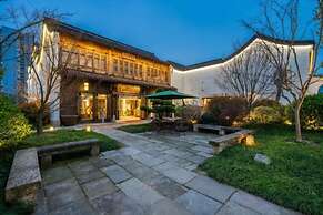 Floral Hotel Sheng Poman Courtyard