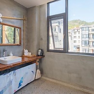 Huisen Huishe Guesthouse